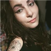 Scrittrice laureata in Editoria offre lezioni di scrittura creativa